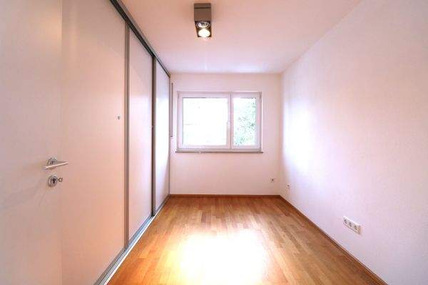 Schlafzimmer 2.1.JPG