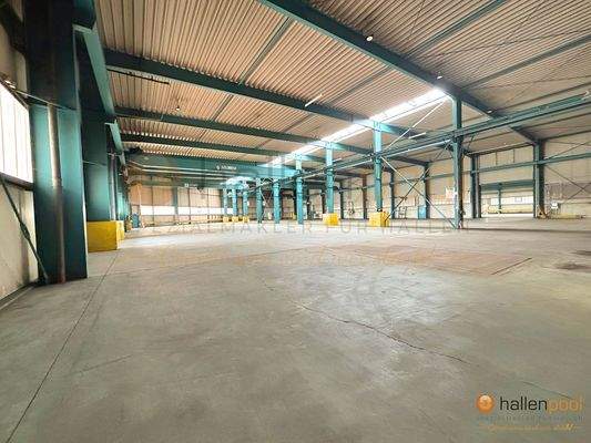 Halle 1 zweites Bild-fotor-2025101491336