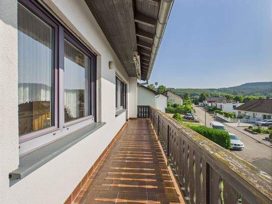 CAM01223G0-PR0148-STILL032