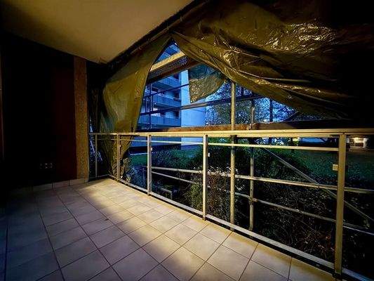 Balkon (frisch saniert!)