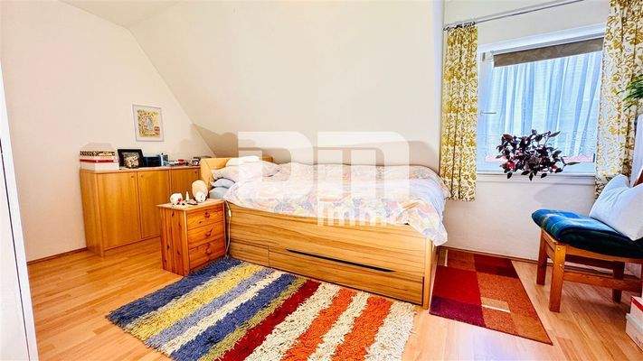 WE2 OG / DG Schlafzimmer