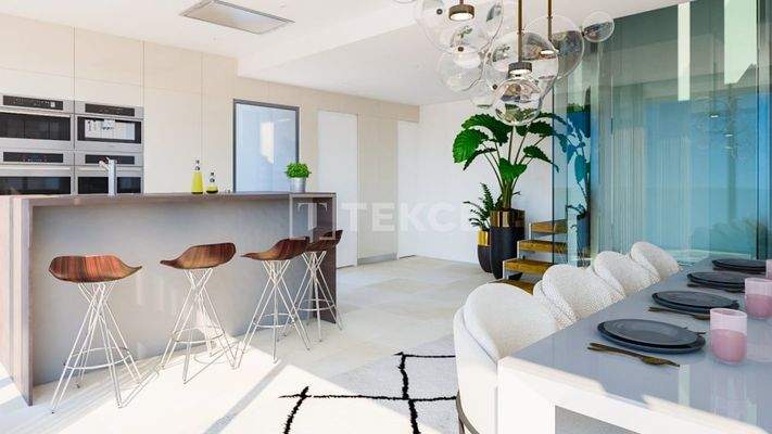 Villas with Smart Home System and Ocean View in Benahavis