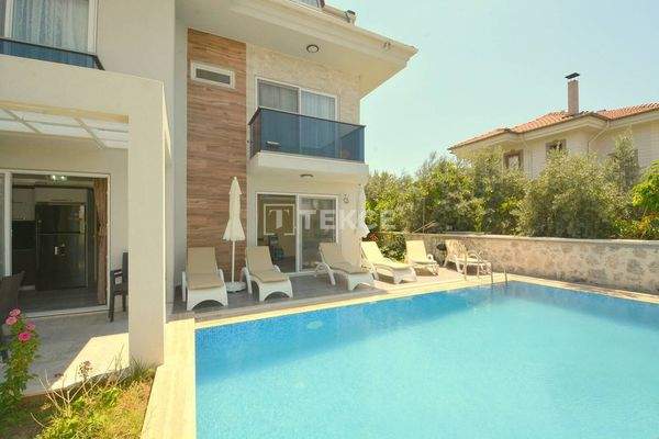 Detached 4-Bedroom Villa Near the Beach in Fethiye Akarca