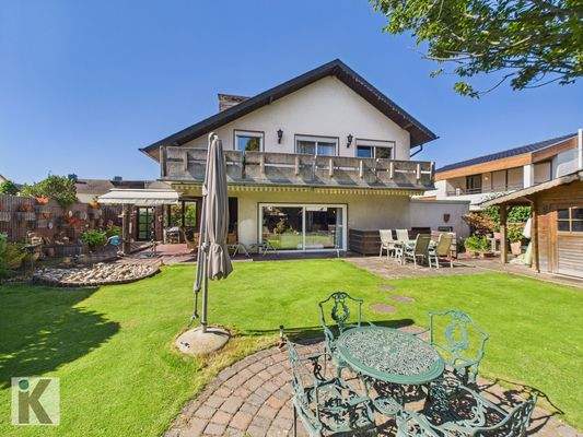 Hausansicht vom Garten