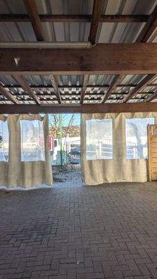 Vorplatz Veranstaltungssaal