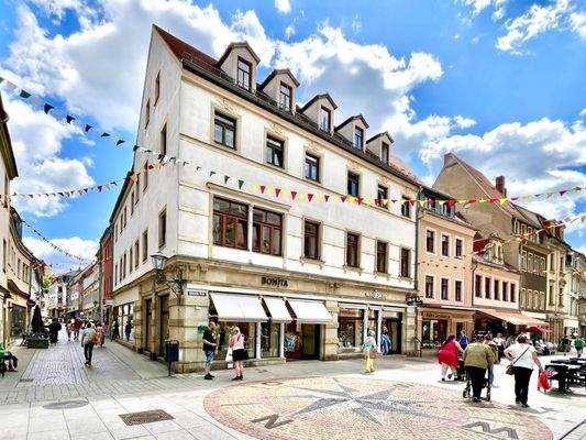 Blick in die Geschäftsstraße