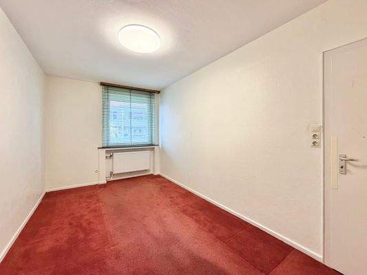 Kinder-/Arbeitszimmer