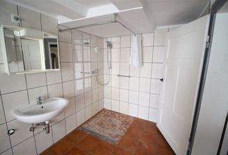 Badezimmer EG