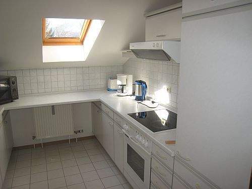 Küchenraum mit Einbauküche