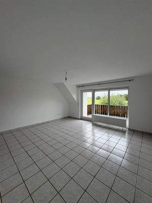 Wohnzimmer mit Balkon