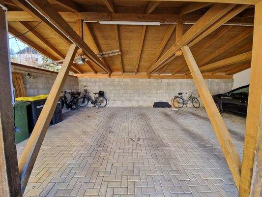 Carport-Stellplatz