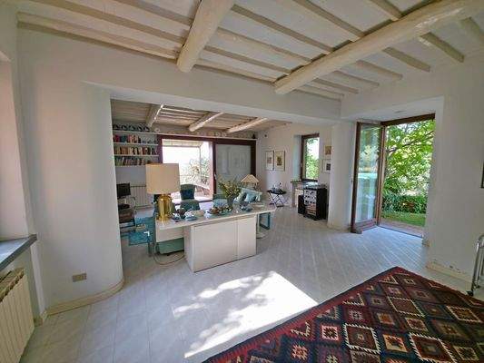 20250827_101910 - 1K JPEG.jpg