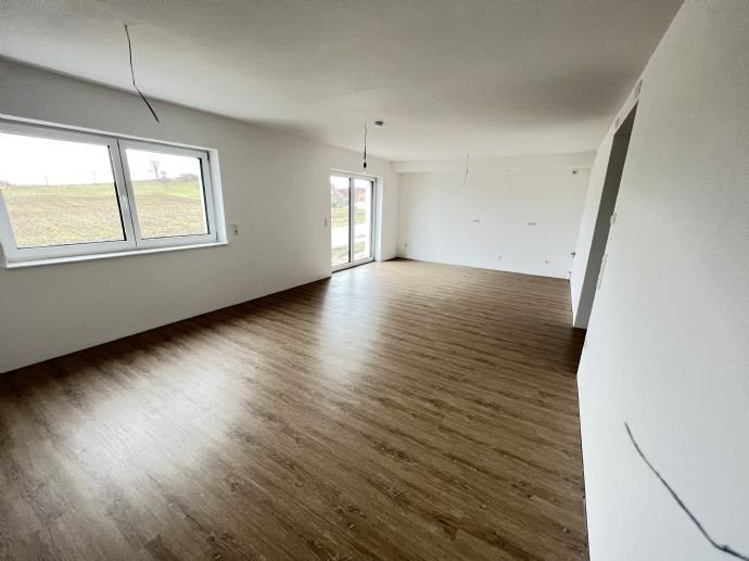 Barrierefreie 3-Zi. Neubauwohnung mit Lift und Balkon.