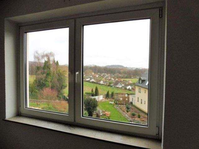 Witten-Sonnenschein: 3,5 Zimmer mit Balkon und 70m² in gepflegtem Haus - Foto 1