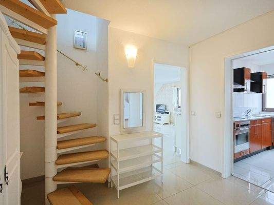 Heller Eingangsbereich