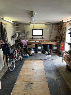 Garage-I.jpg
