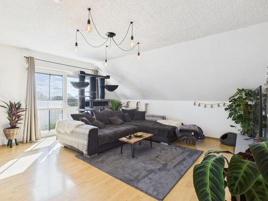 Wohnzimmer DG