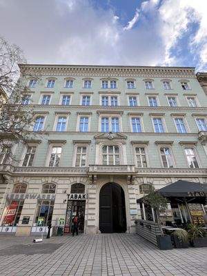 Außenansicht - Palais Hardegg