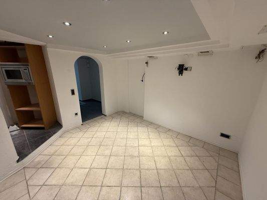 20251121_133607202_iOS