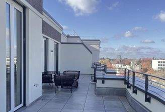 1 Ostterrasse, 1 Westterrasse