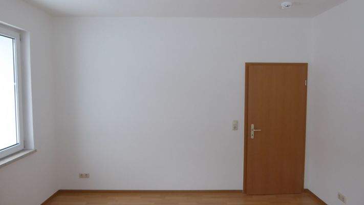Schlafzimmer (2).JPG