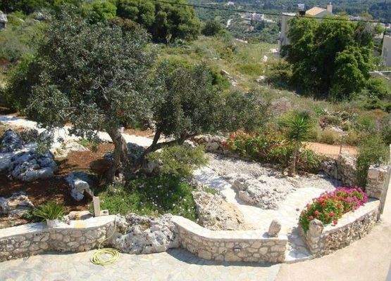 MIT VIDEO! Kreta, Plaka: Villa mit traditionellen Elementen und Meerblick zu verkaufen