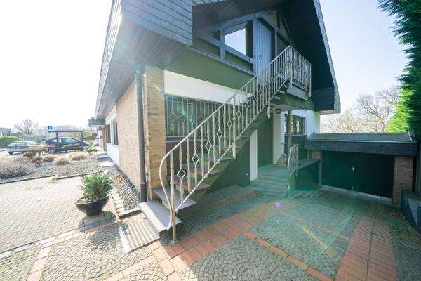 Separate Eingang Whg 2 &amp; 3