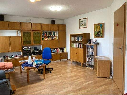 ...großer Wohn-& Essbereich - Wohnung Dachgeschoss
