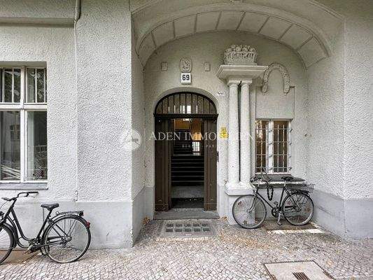 Eingang Südwestkorso 69