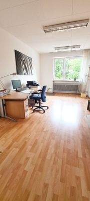 Büro 2 Bild 1 