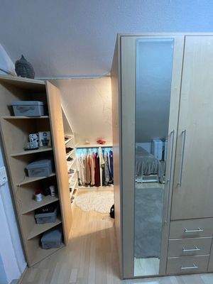 begehbarer Kleiderschrank