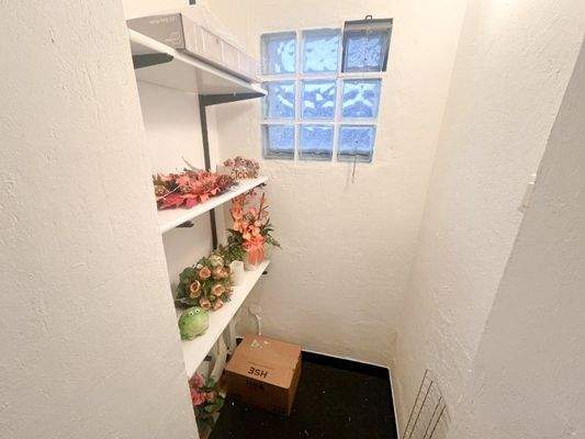 Treppenhaus Abstellkammer