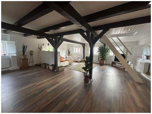 Wohn- und Essbereich OG ehem. Restaurant