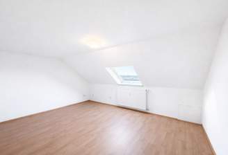 Geräumiges Zimmer