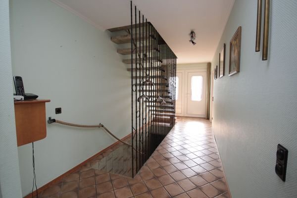 Eingang Flur Kellertreppe