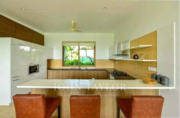 Kitchen Kitchen bar Stainless steel