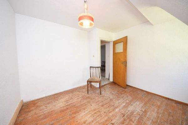 Schlafzimmer 1 von 3 DG