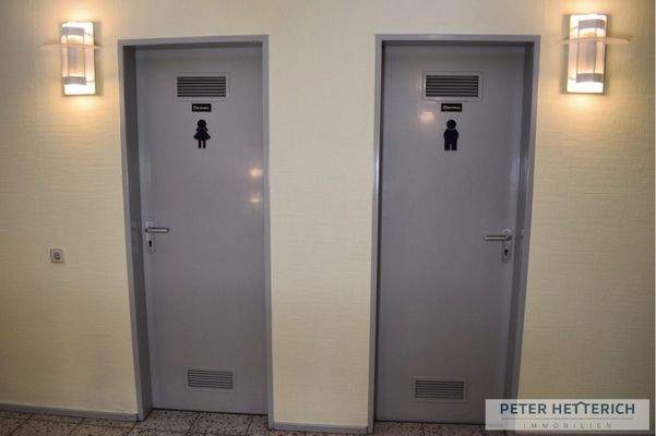 Damen und Herren WC 1.OG