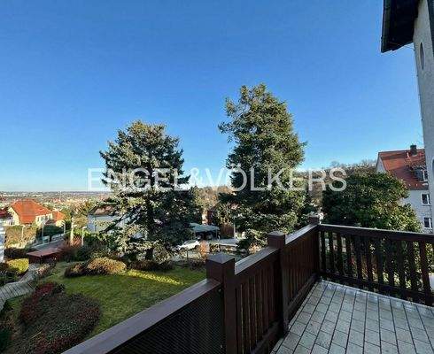 Balkon mit Blick über Dresden
