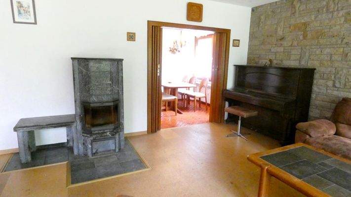 Wohnzimmer mit Kaminofen