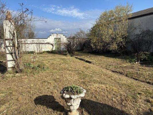 Gartenansicht Richtung Leithagebirge