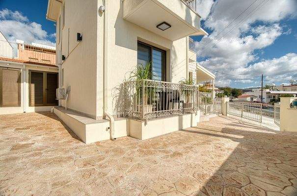 Haus mit Grundstück