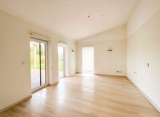 Großes Schlafzimmer