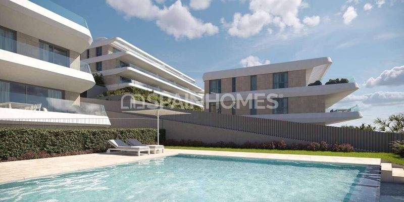 Quality Apartments with Sea Views in Peaceful Location in Estepona