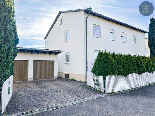 Außenansicht / Garagen