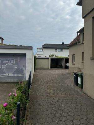 Zufahrt Garagen Carport