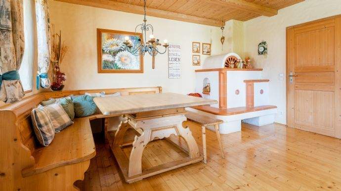 Neu *** Exklusiv *** Zauberhaftes Landhaus der besonderen Art | Häuser