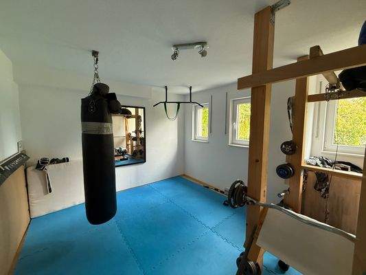 Sportbereich in Souterrain