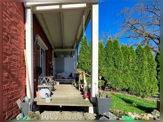 überdachter Balkon