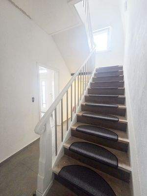 OG Hausflur Treppe